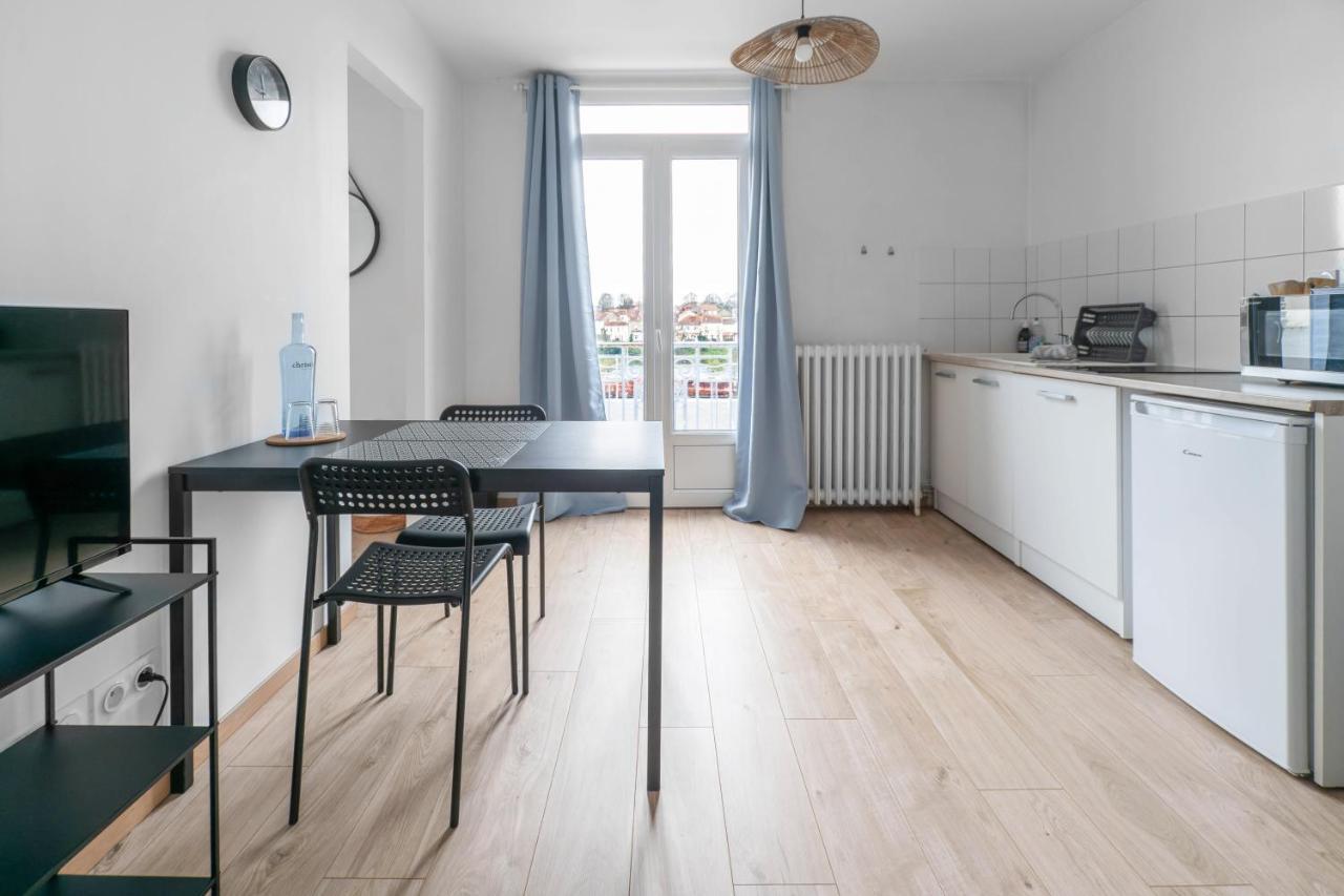 Residence Celestins - Appartements Centre Avec Parking Vichy Exterior photo